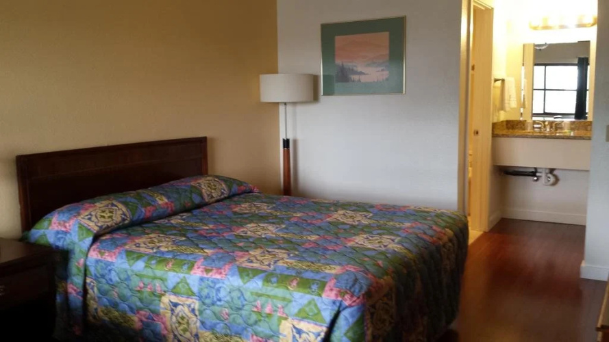 Nites Inn Motel