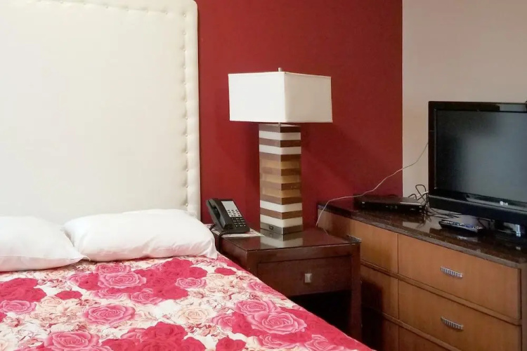 Le Grand Kent Motel
