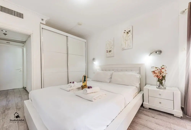 Caesar Kinneret Lakeside Apartments