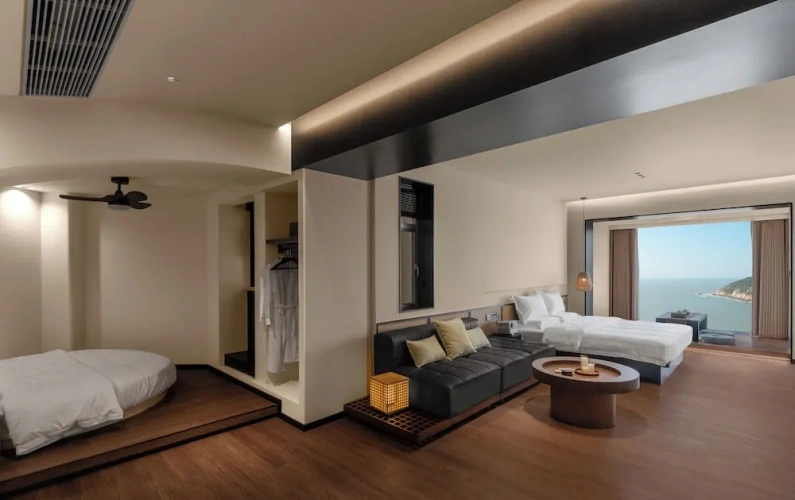 1 Bedroom Standard Quadruple room beachfront