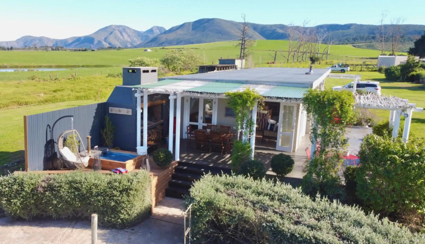 Libertas Guest Farm