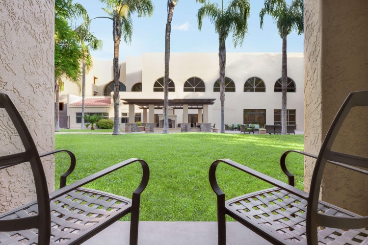 Embassy Suites by Hilton Phoenix Tempe photo 25
