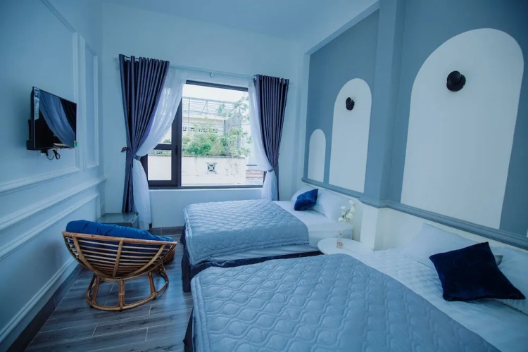 Standard Twin Family room