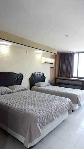 Hotel Montecarlo