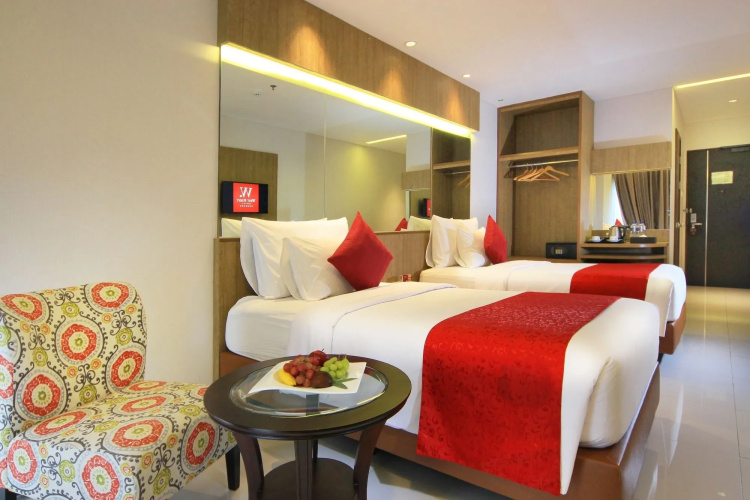 West Point Hotel