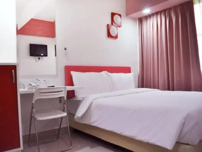 YY318 Hotel