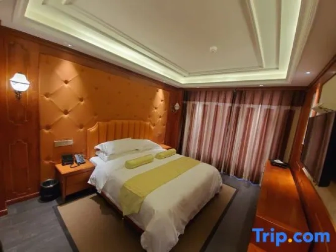 Deluxe Double Suite