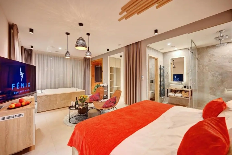 Triple Suite