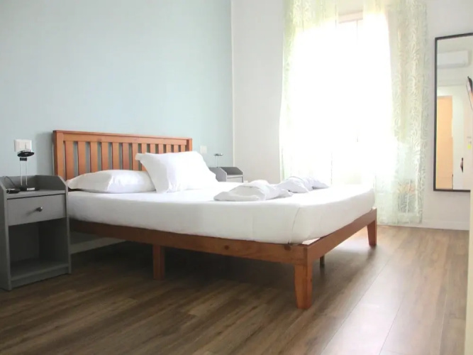 Lexie Suites Guesthouse