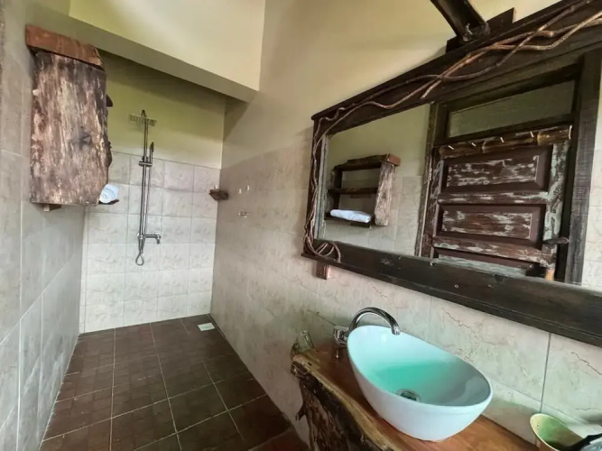 La Roza Resort Masaka
