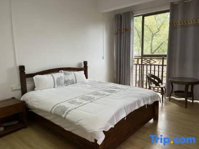 Standard Double room with mountain view