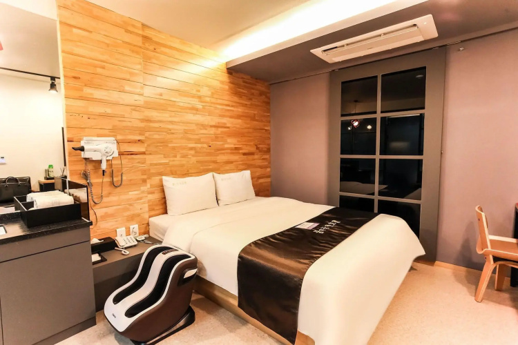 Jakjeon Dream Palace