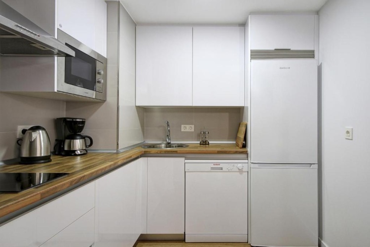 1 Bedroom Apartment