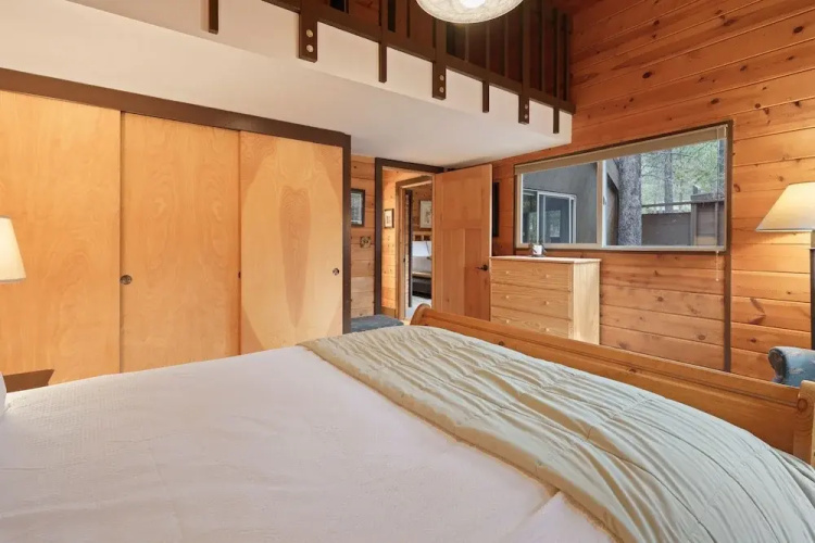 Pole House 10 2 Bedroom Cabin