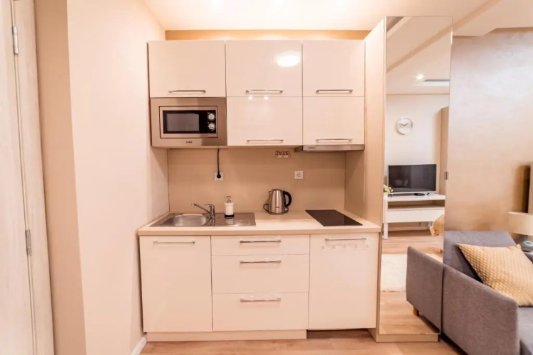 Ivi Place Apartments