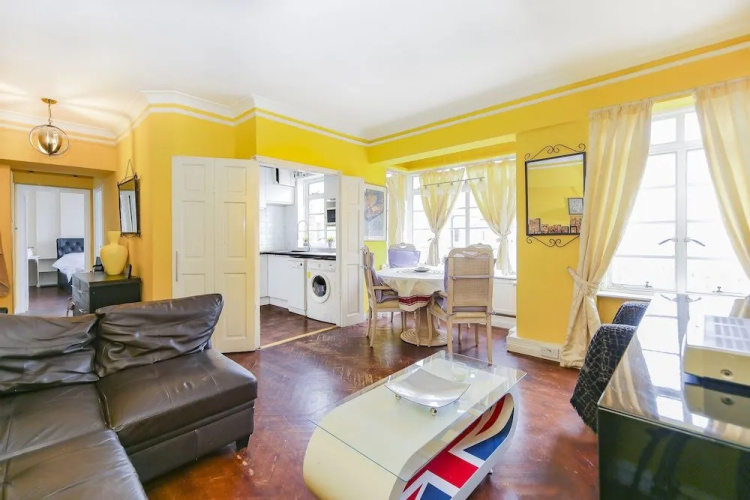 Luxury Baker Street Apartment