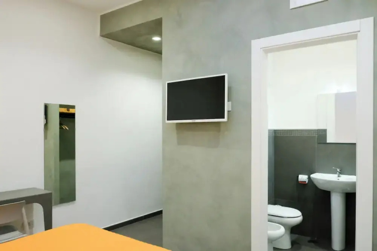 Allegro Hotels