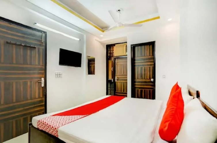 Hotel Golden Inn