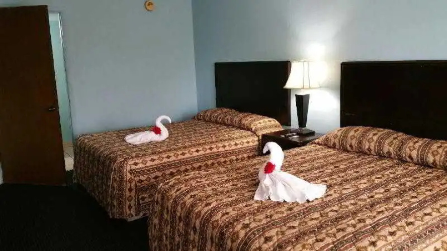 Relax Inn