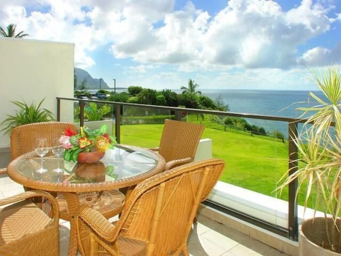 Standard room with balcony and with mountain view
