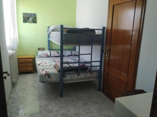 Standard Sextuple Family room