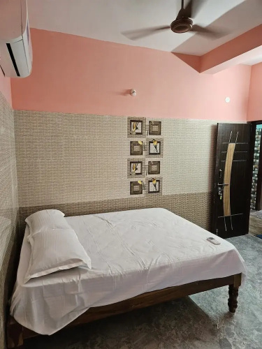 Swathi Rooms