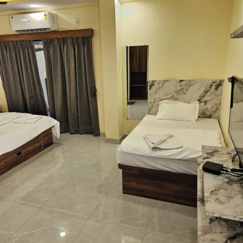 Shrikar Resort