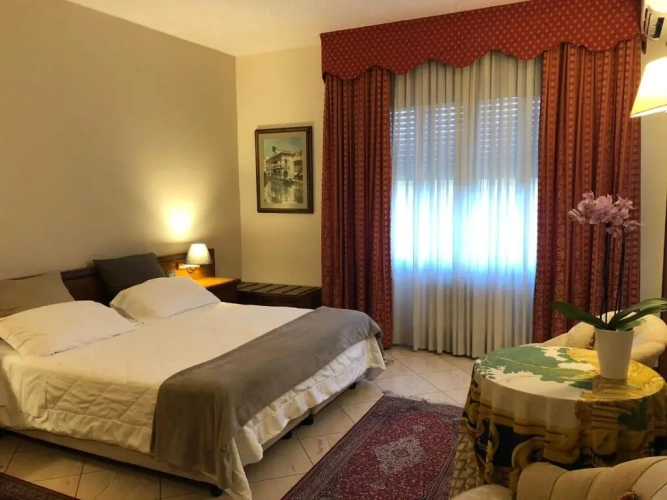 Deluxe Double room with garden view