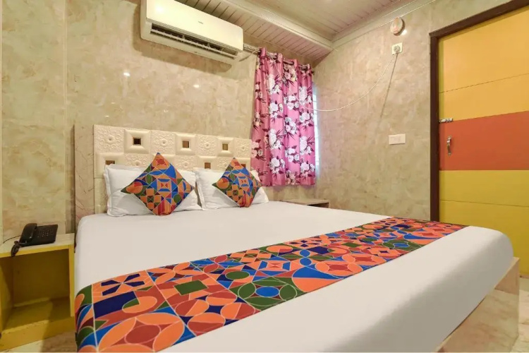 Comfort Inn by Fabhotel