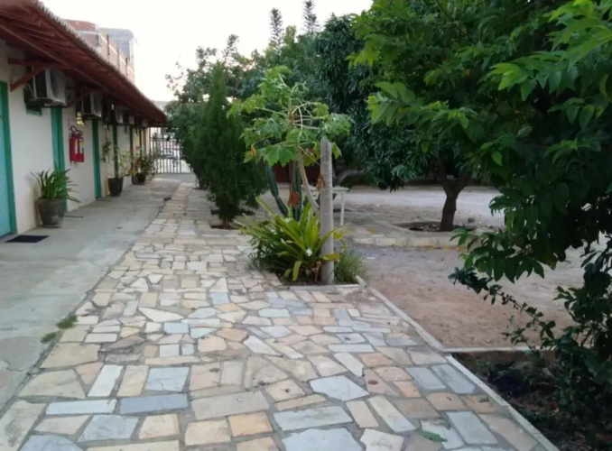 Umari Hotel