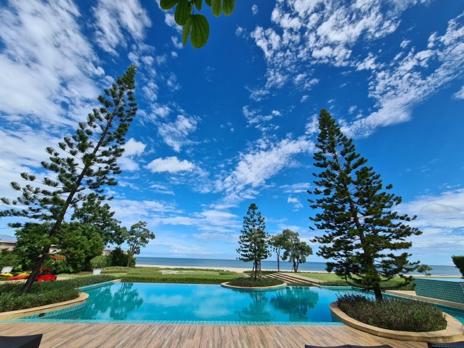 3 Bedrooms Villa
