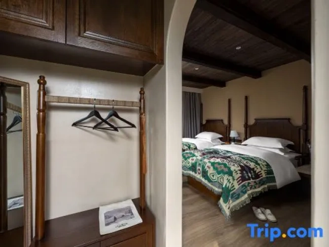 Standard Double room with mountain view