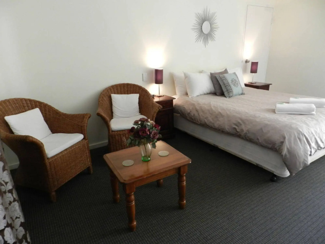 Harbourside Motel