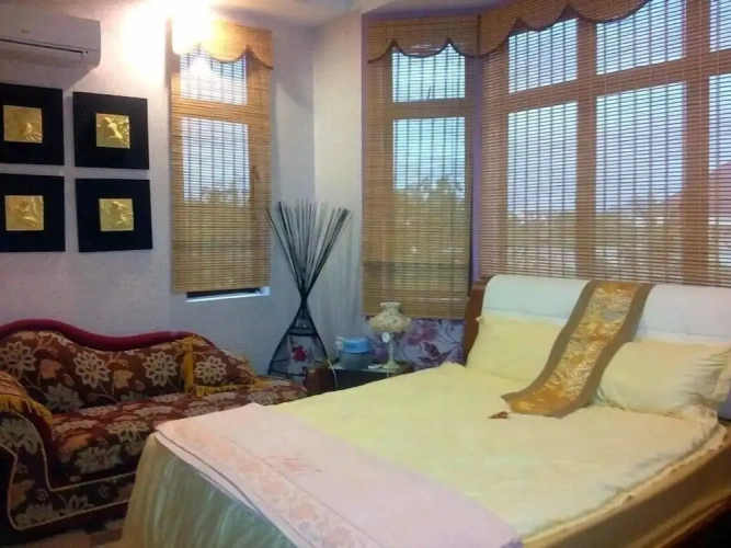 Premier room