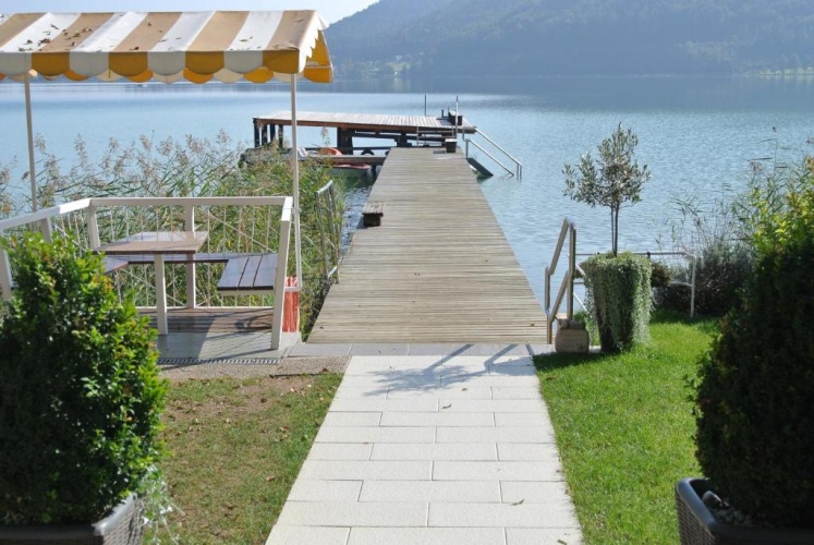 Classic Double room with balcony and with lake view