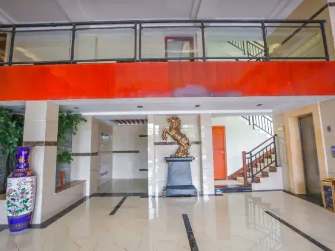 Jiulixiang Holiday Hotel