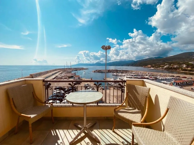 Superior Triple room with sea view