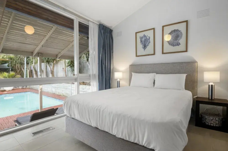 5-bed Haven With Pool Minutes From Beaches