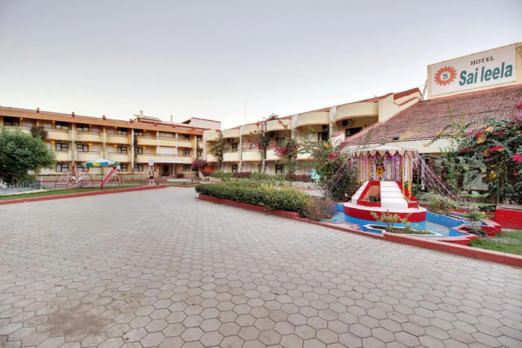 Hotel Sai Leela