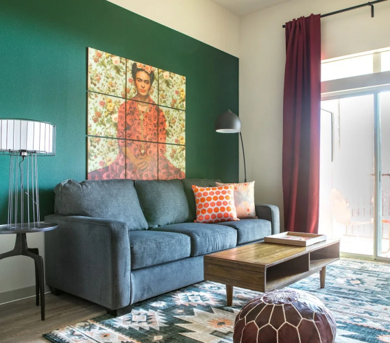 1BR2BR Downtown Austin byWanderjaunt