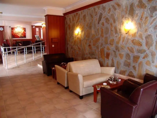 Life Hotel