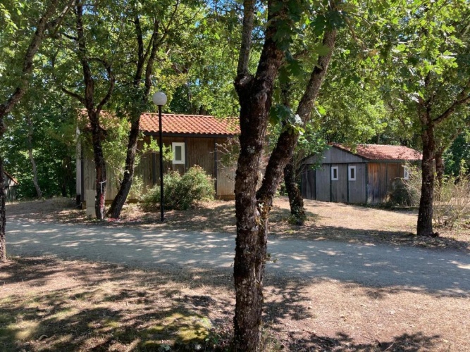 2 Bedrooms Chalet