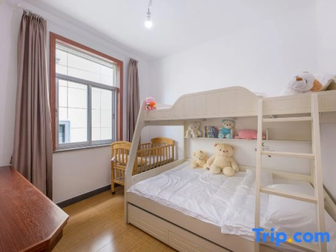 2 Bedrooms Standard Double Family room
