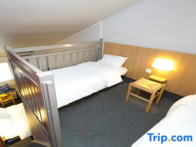 Standard Triple Attic room
