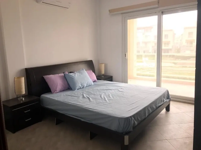3 Bedrooms Apartment