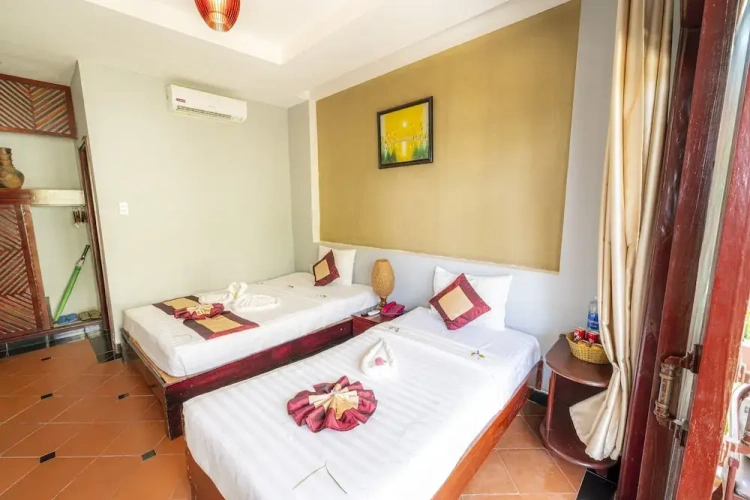 Deluxe Bungalow with garden view