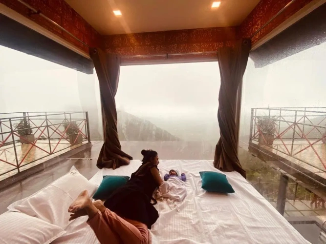 Suite with balcony