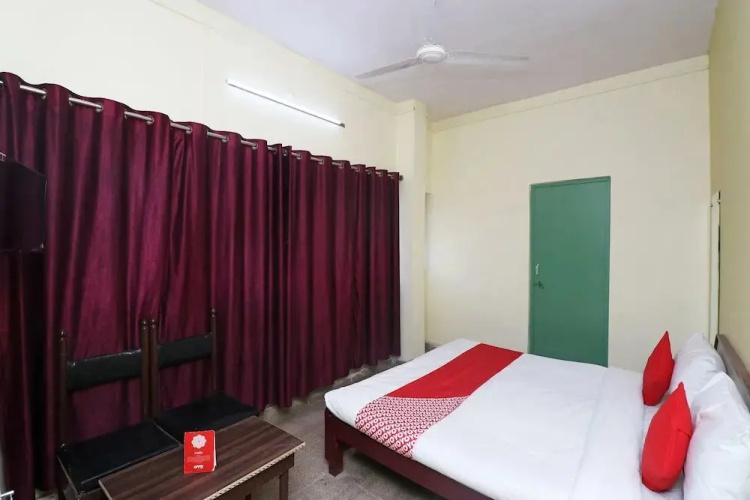 Hotel Arjun by OYO Rooms