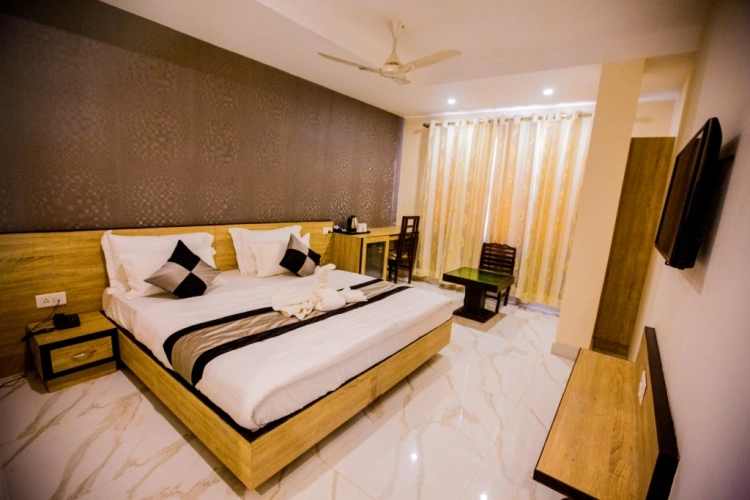 Economy room