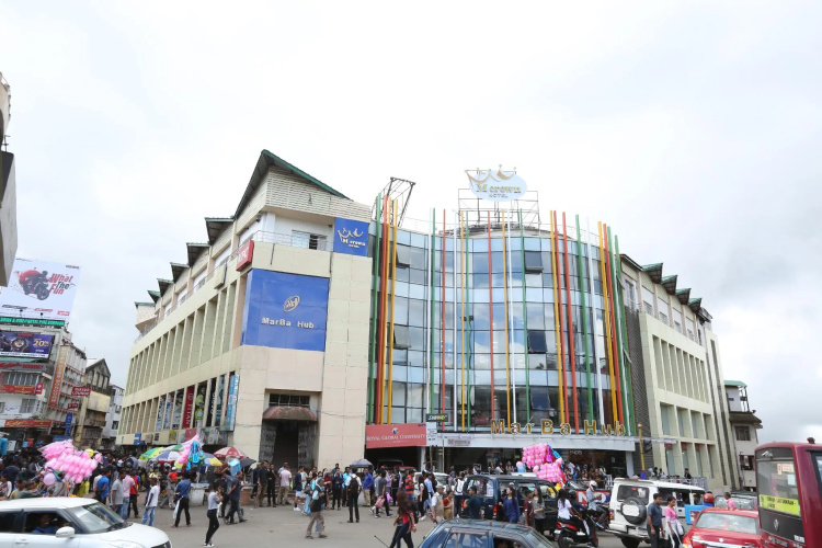 M Crown Hotel